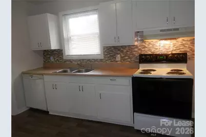 2827 Burbank Drive, Charlotte, NC 28216 - Photo 6