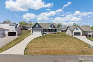 111 Pisgah Gap Dr, Candler, NC 28715 - Photo 38