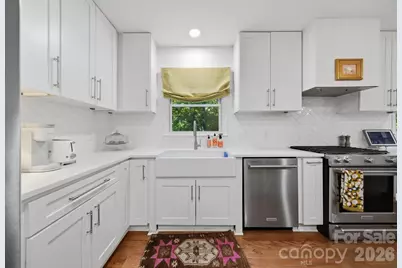 1015 Thistle Court, Charlotte, NC 28211 - Photo 4