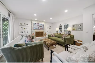 1015 Thistle Court, Charlotte, NC 28211 - Photo 8