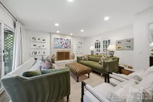 1015 Thistle Ct, Charlotte, NC 28211 - Photo 8