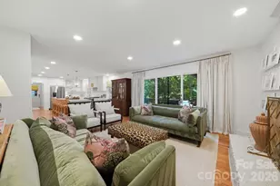 1015 Thistle Ct, Charlotte, NC 28211 - Photo 10
