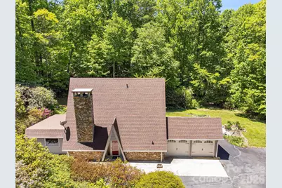 45 Echo Hills Drive, Fairview, NC 28730 - Photo 2