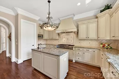 5424 Gorham Drive, Charlotte, NC 28226 - Photo 10