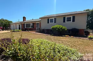 2121 Union Grove Rd, Lenoir, NC 28645 - Photo 2