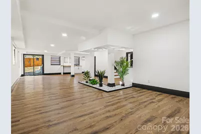 1831 Elizabeth Oaks Avenue, Charlotte, NC 28216 - Photo 36
