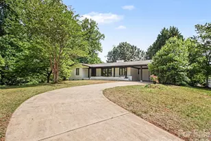 1831 Elizabeth Oaks Ave, Charlotte, NC 28216 - Photo 4