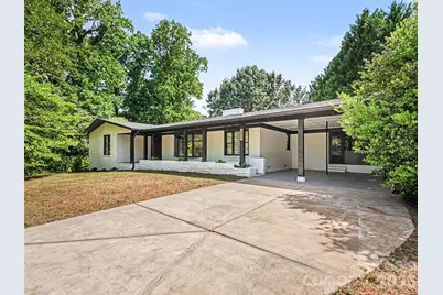1831 Elizabeth Oaks Avenue, Charlotte, NC 28216 - Photo 2