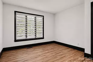 1831 Elizabeth Oaks Ave, Charlotte, NC 28216 - Photo 20