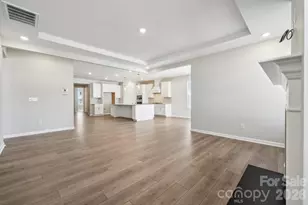 18214 Torchbearer Ln, Charlotte, NC 28278 - Photo 12