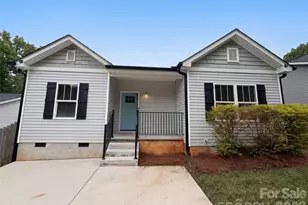 5704 Woodard St, Charlotte, NC 28269 - Photo 1