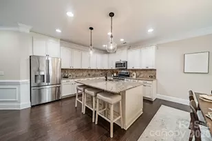 205 Pine Needles Ln, Fort Mill, SC 29708 - Photo 2