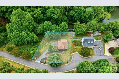 909 36th Avenue NW, Hickory, NC 28601 - Photo 36