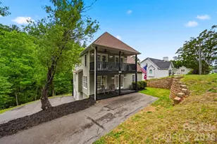 909 36th Ave NW, Hickory, NC 28601 - Photo 4