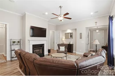 7111 Overjoyed Crossing, Charlotte, NC 28215 - Photo 6