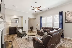 7111 Overjoyed Crossing, Charlotte, NC 28215 - Photo 4