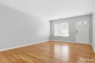 790 Rock Lake Glen, Fort Mill, SC 29715 - Photo 6