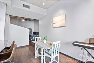 210 N Church St, Charlotte, NC 28202 - Photo 6