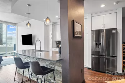 210 N Church Street #3007, Charlotte, NC 28202 - Photo 14