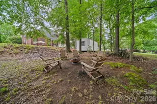 2820 Monterrey Ln, Monroe, NC 28110 - Photo 10