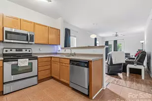 221 Appeldoorn Cir, Asheville, NC 28803 - Photo 6