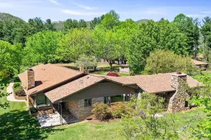 110 Crest View Rd, Burnsville, NC 28714 - Photo 22