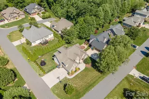 1890 Waterbury Ct, Hickory, NC 28602 - Photo 46