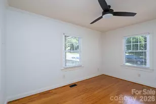 1617 Brook Rd, Charlotte, NC 28205 - Photo 12