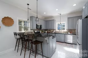 1617 Brook Rd, Charlotte, NC 28205 - Photo 18
