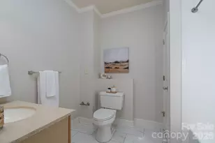 1617 Brook Rd, Charlotte, NC 28205 - Photo 34