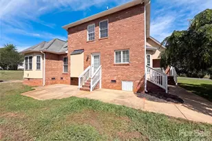 106 Woodfield Ln, Cherryville, NC 28021 - Photo 16