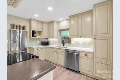 44 Jervey Road #4C, Tryon, NC 28782 - Photo 6