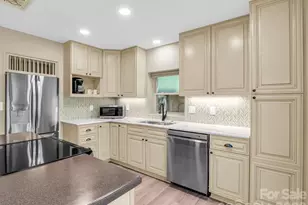 44 Jervey Rd, Tryon, NC 28782 - Photo 8