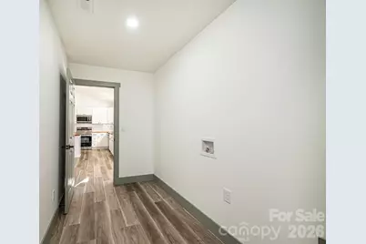 2017 Bailey Drive, Hickory, NC 28601 - Photo 14