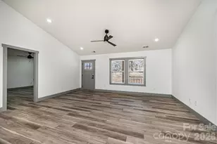 2017 Bailey Dr, Hickory, NC 28601 - Photo 12