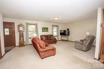 151 Meadow Oaks Drive, Statesville, NC 28625 - Photo 4