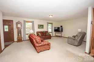 151 Meadow Oaks Dr, Statesville, NC 28625 - Photo 4