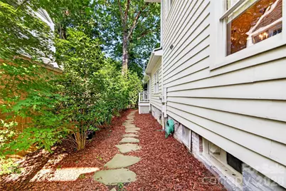 2127 Crescent Avenue, Charlotte, NC 28207 - Photo 46
