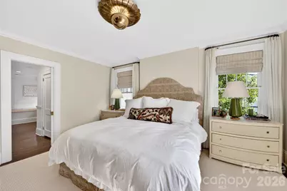 2127 Crescent Avenue, Charlotte, NC 28207 - Photo 28