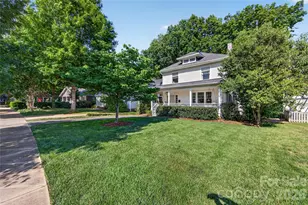 2127 Crescent Ave, Charlotte, NC 28207 - Photo 2