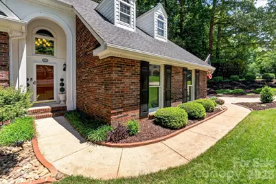15211 Sharrow Bay Court, Huntersville, NC 28078 - Photo 4