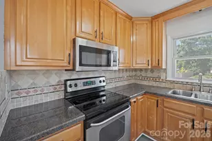 4768 Bethel Church Rd, Hickory, NC 28602 - Photo 16