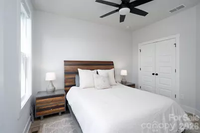 5018 Tiny Lane, Charlotte, NC 28203 - Photo 12