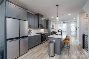 5018 Tiny Ln, Charlotte, NC 28203 - Photo 2