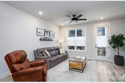 5018 Tiny Lane, Charlotte, NC 28203 - Photo 4