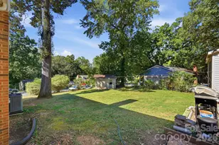 6301 Dwightware Blvd, Charlotte, NC 28227 - Photo 32