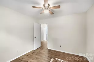 6301 Dwightware Blvd, Charlotte, NC 28227 - Photo 28