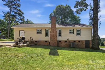 6301 Dwightware Boulevard, Charlotte, NC 28227 - Photo 34