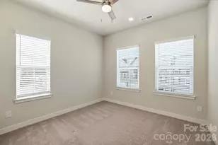 921 Portrush Ln, Tega Cay, SC 29708 - Photo 26