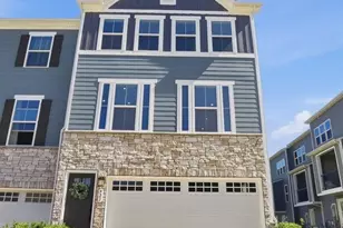 921 Portrush Ln, Tega Cay, SC 29708 - Photo 1